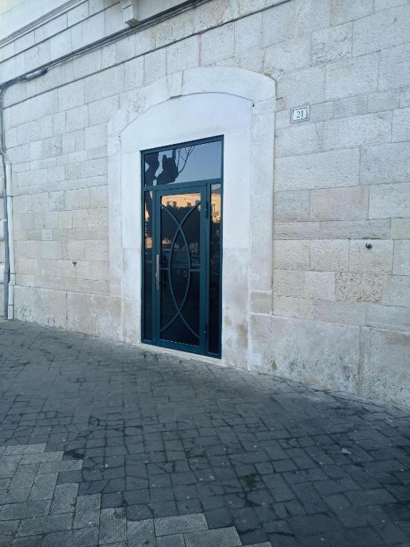 Suites Elifani Marina Trani Extérieur photo